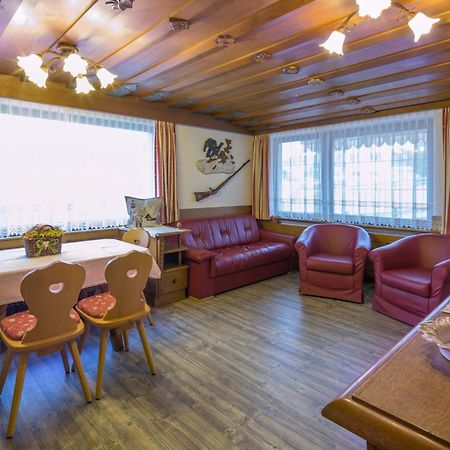 Alpin Apartments Colfosco Cameră foto