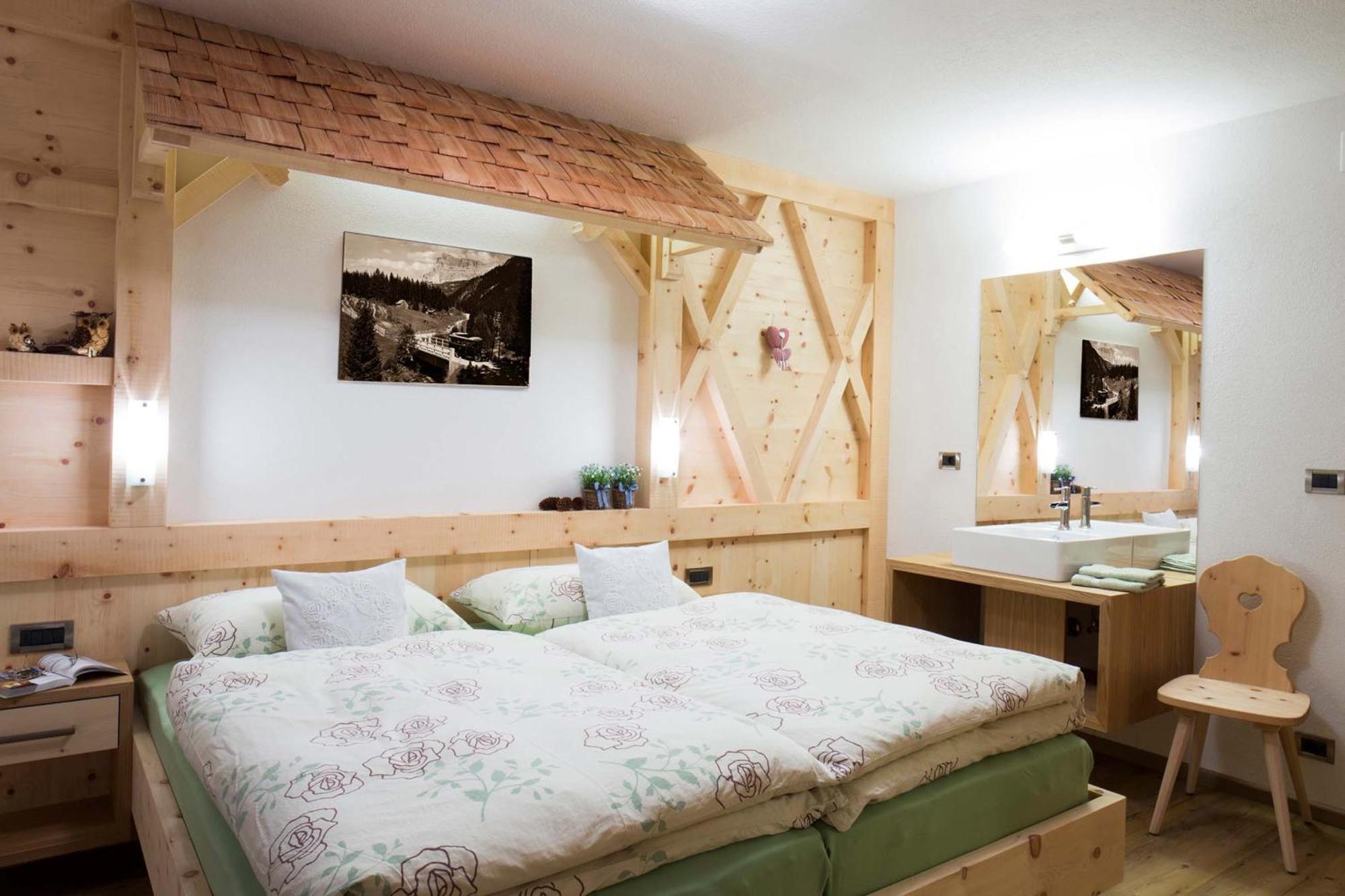 Alpin Apartments Colfosco Cameră foto