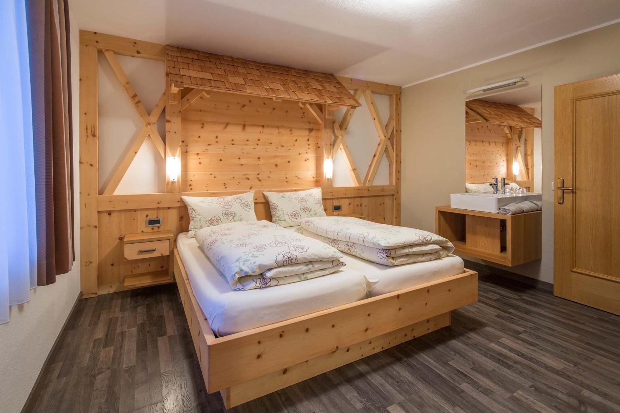 Alpin Apartments Colfosco Cameră foto