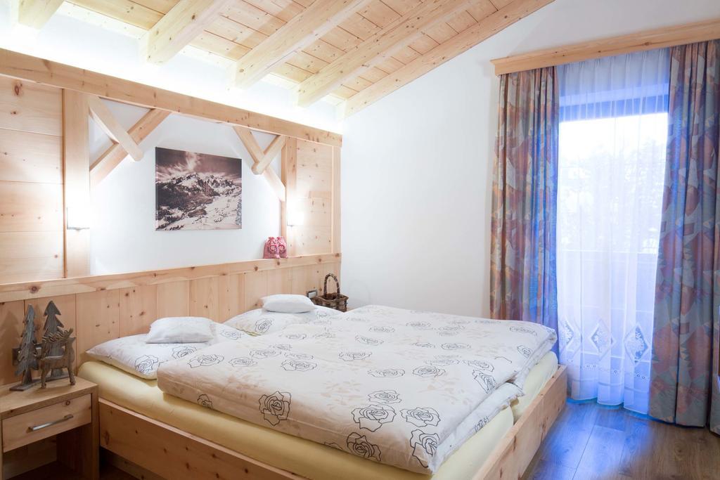 Alpin Apartments Colfosco Cameră foto